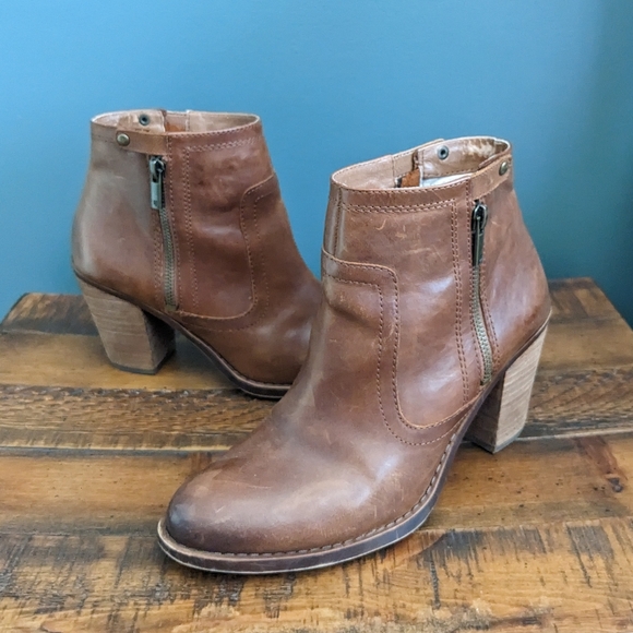 fossil leather ankle boots 7.5 - Picture 2 of 7